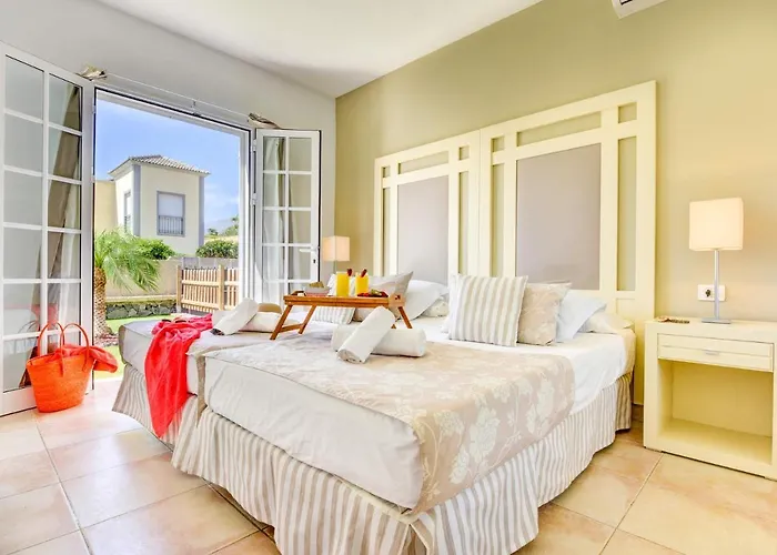 Atenas By * 아데제