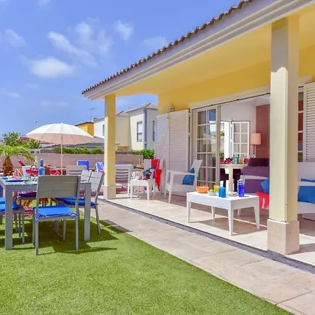 Atenas By Адехе